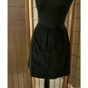 FARGO clothing - Black soft corduroy above the knee Skirt. Sz 4